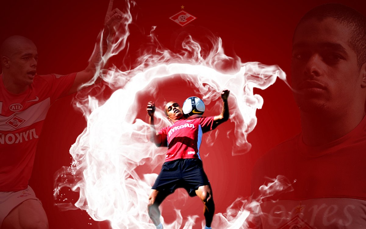 Красно белый футболист