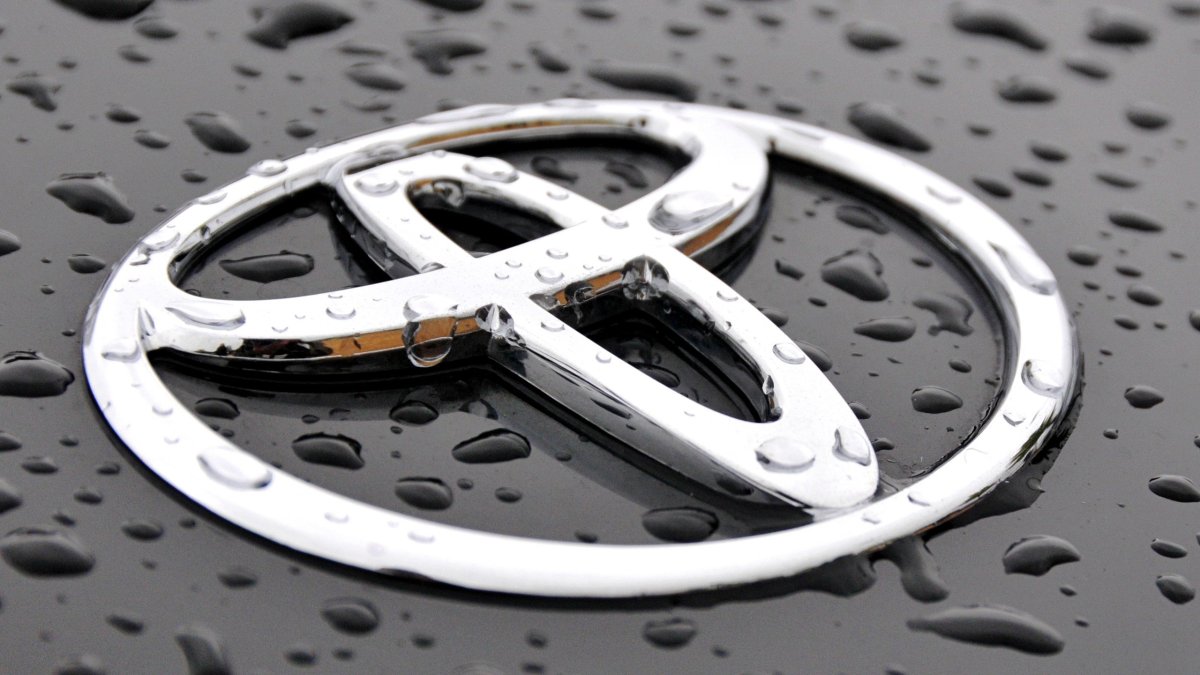 Toyota logo 2020