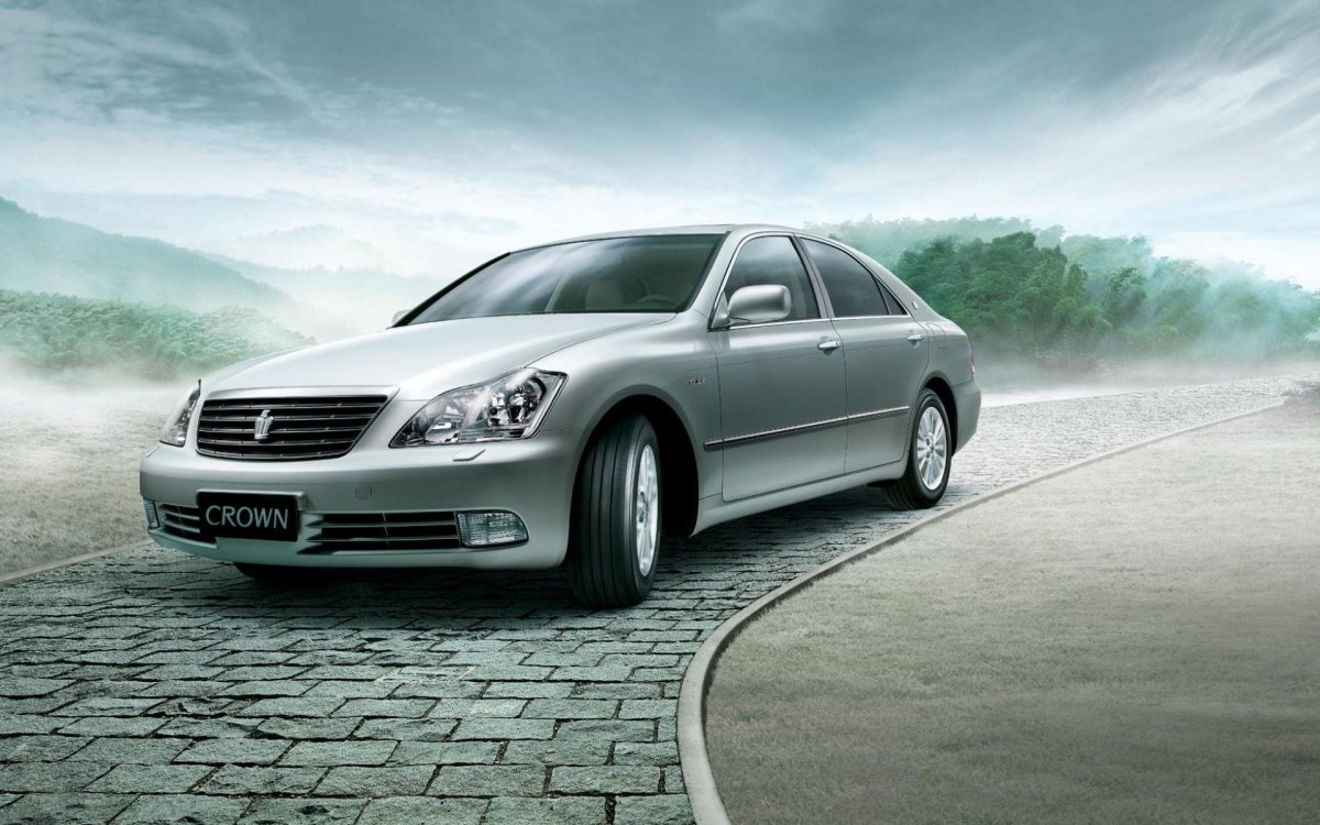 Toyota Crown s180 Royal Saloon