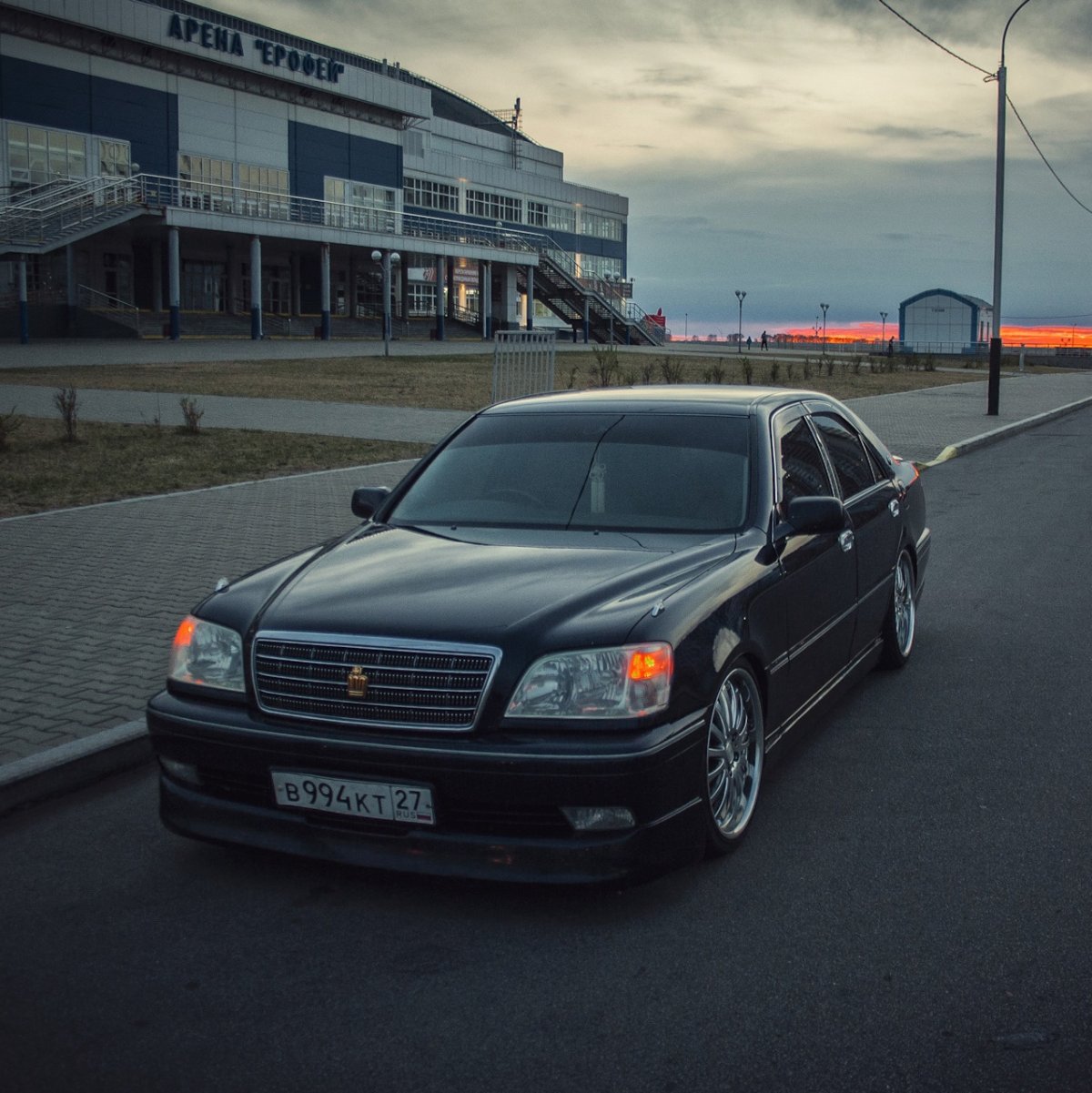 Toyota Crown Majesta s170 стенс