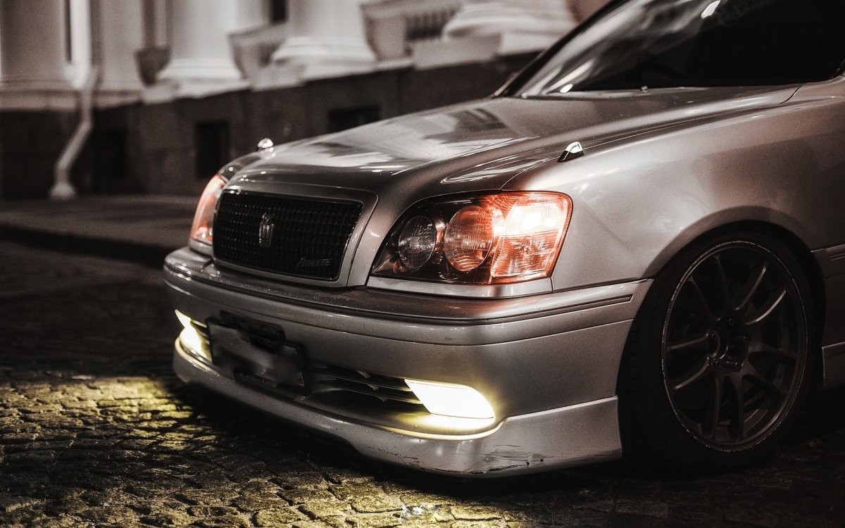 Toyota Crown athlete s170 Wald