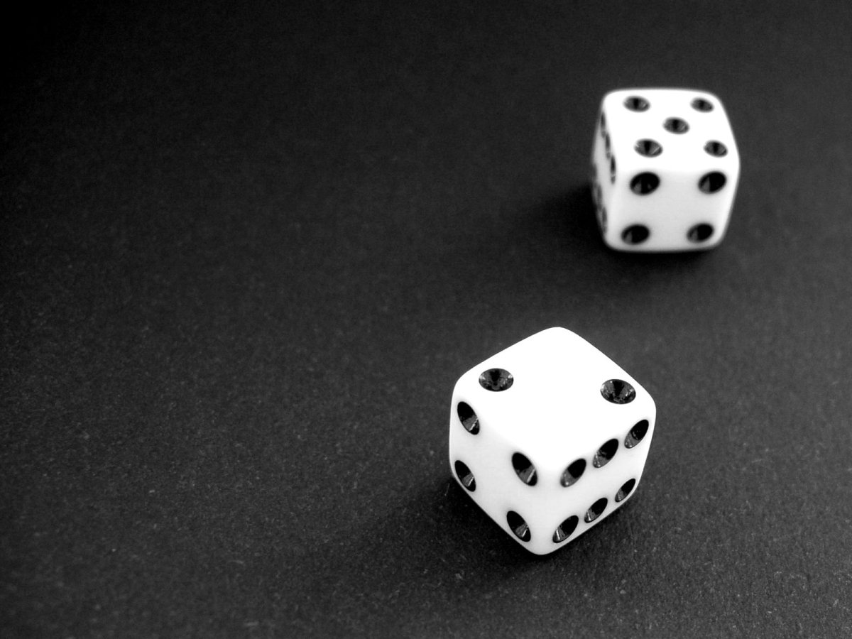Игральные кости арт