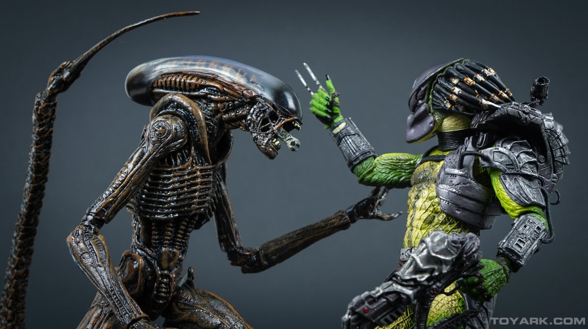 Хищник the Predator (2018) Постер