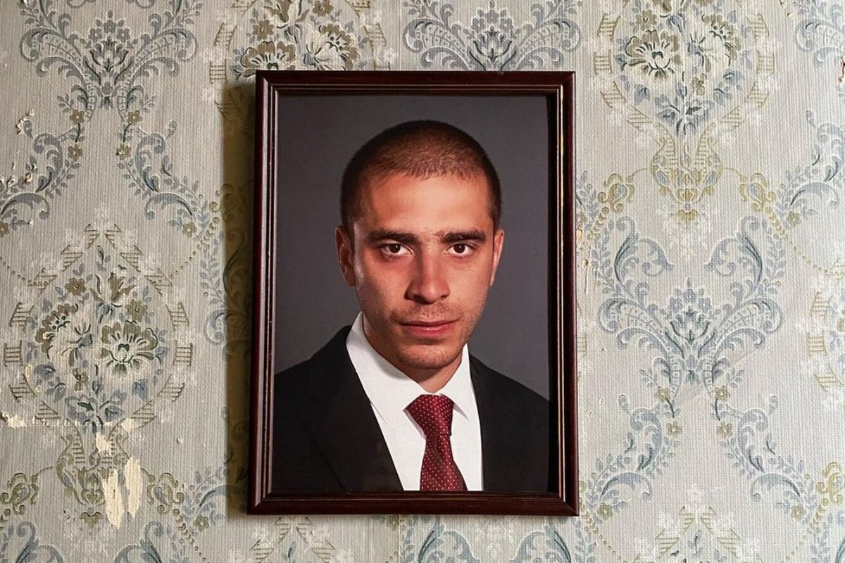 Кабинетный портрет хаски рэпер