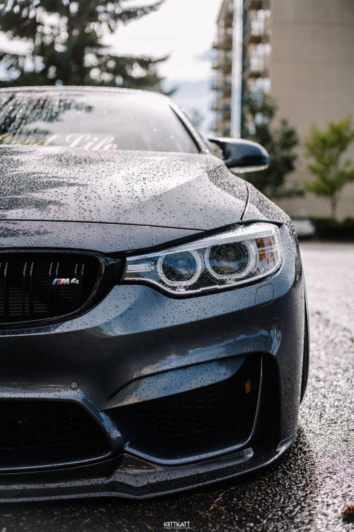 BMW m4 Black в Дожде