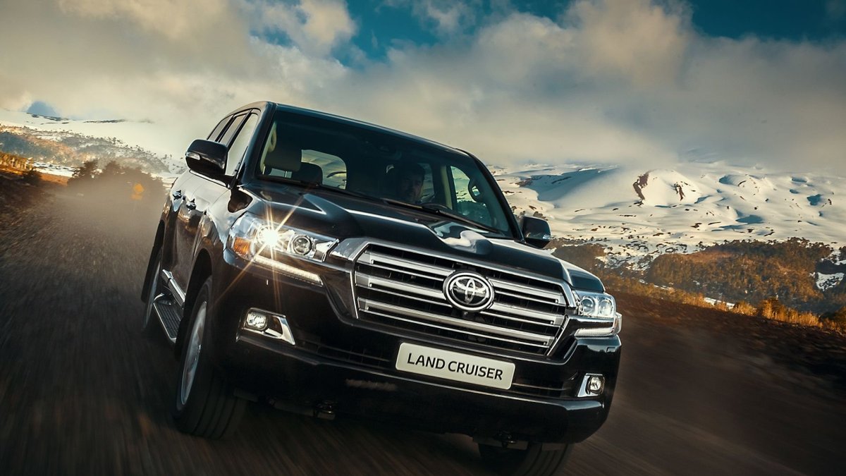 Toyota Land Cruiser 200 Green