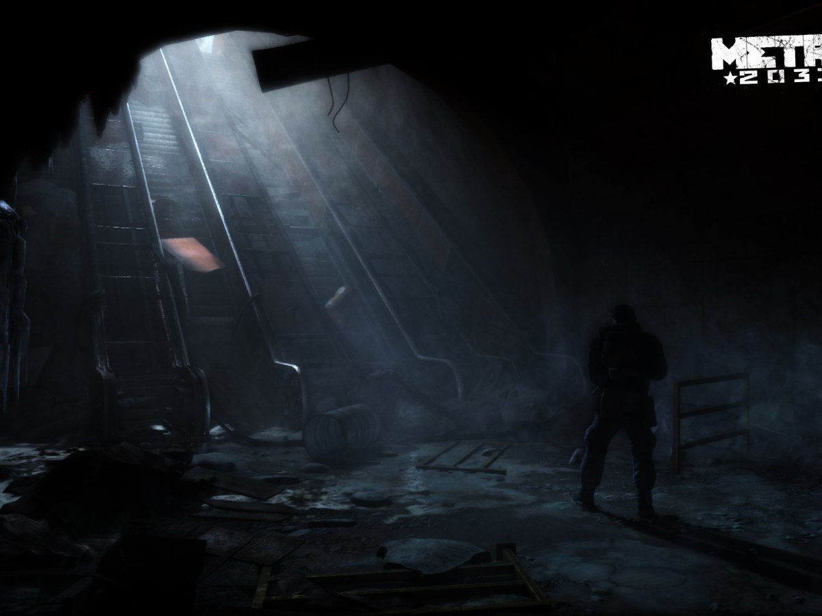 Metro 2033 эскалатор