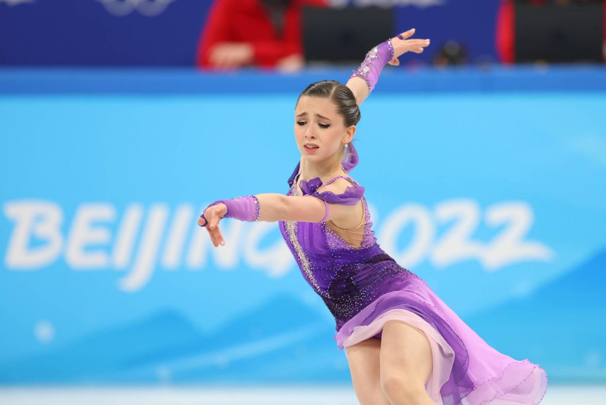 Камила Валиева в купальнике