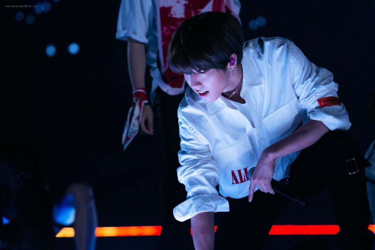 Stray Kids Хан Джисон пресс