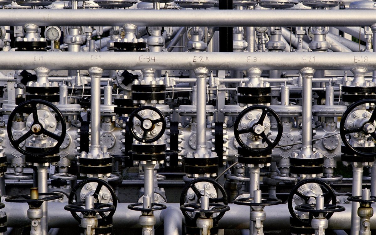 Трубы завода