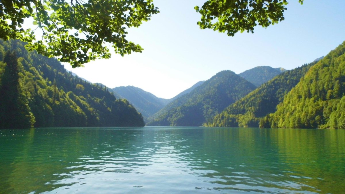 Озеро Рица Абхазия