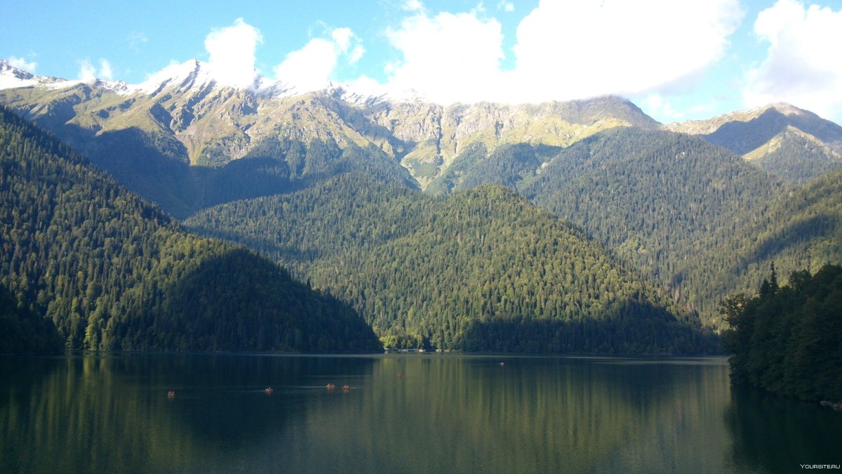 Абхазия горное озеро Рица