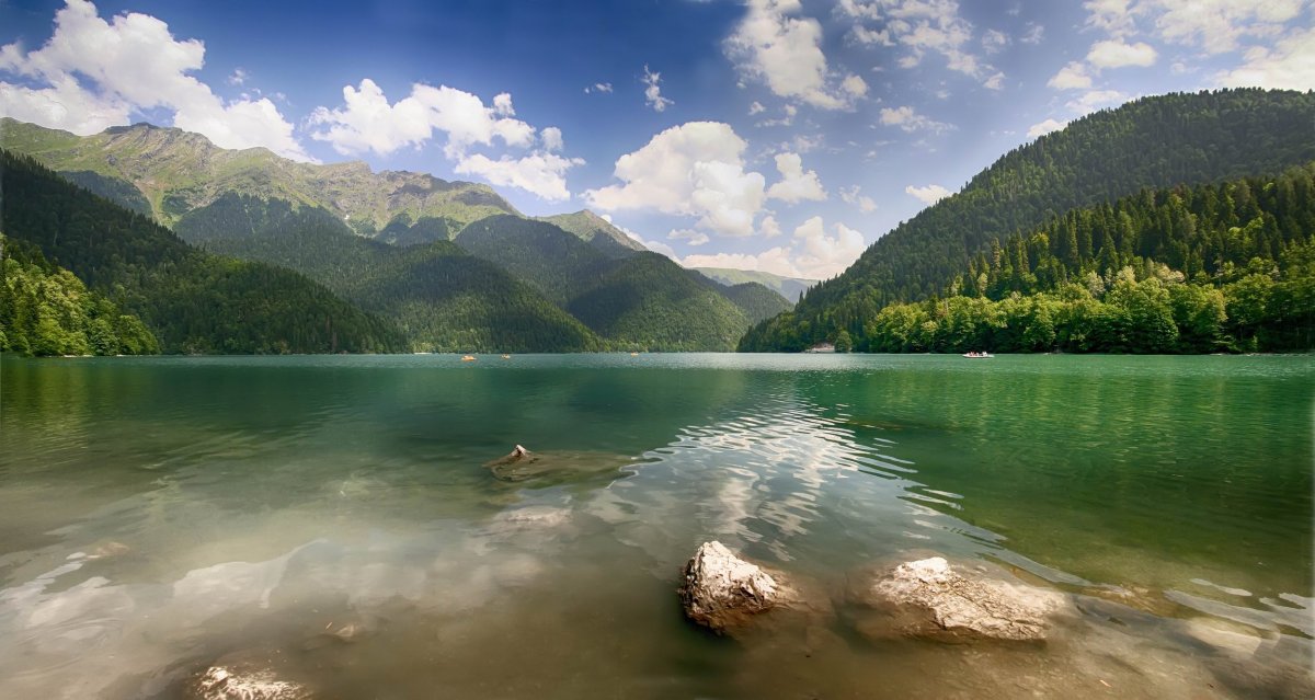 Сухум озеро Рица