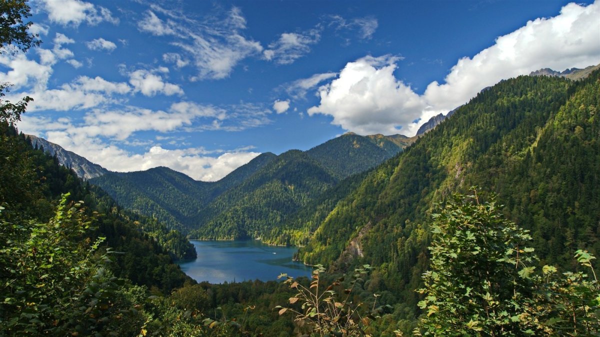 Абхазия горное озеро Рица