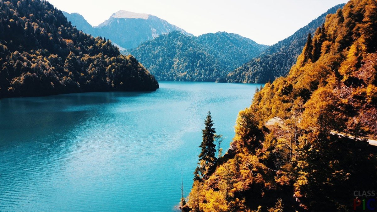 Горы Абхазии озеро Рица