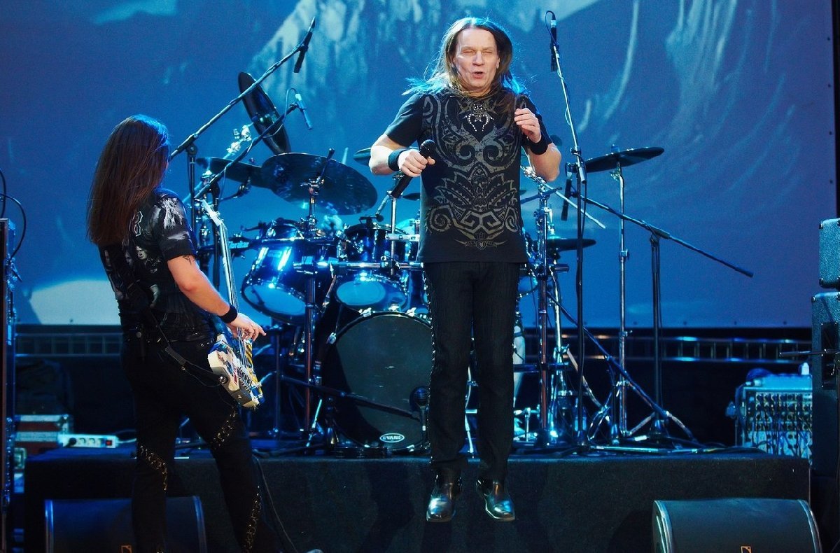 Группа Кипелов