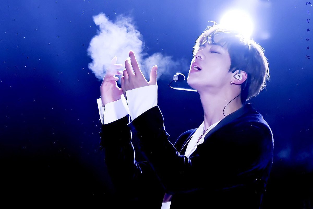 BTS обои на ноутбук aesthetic