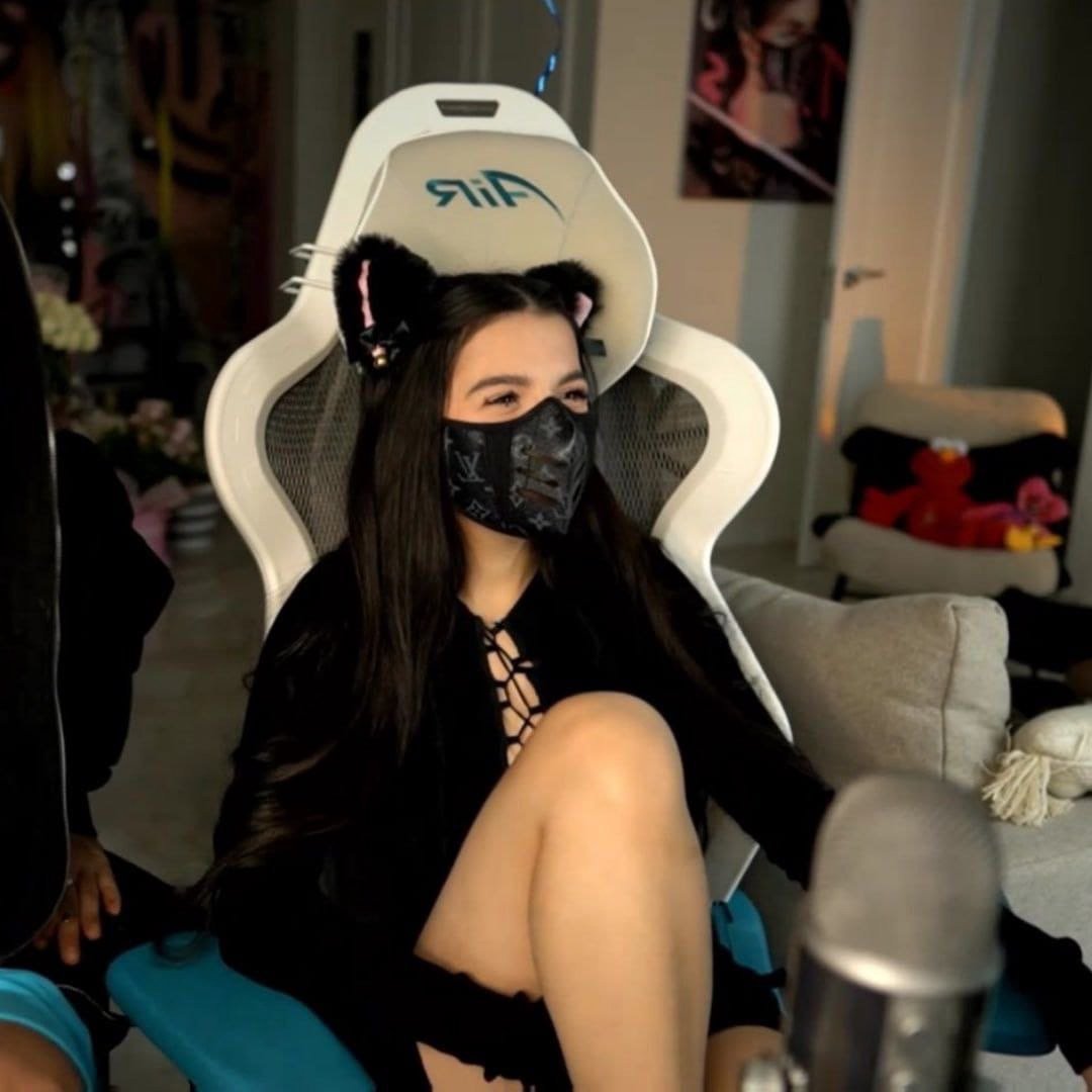 Амина тендерлибае 2022