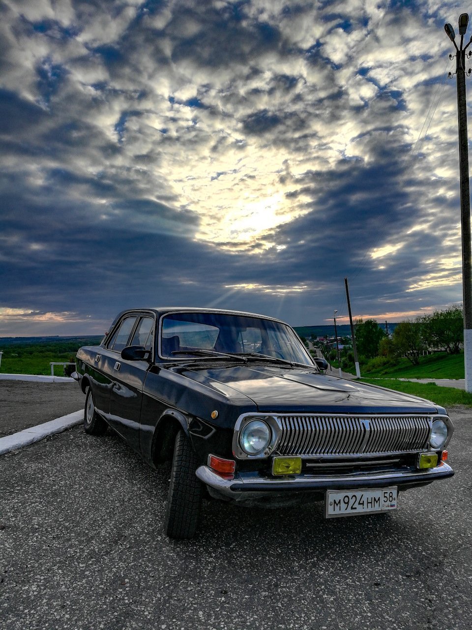 ГАЗ 24 Волга черная
