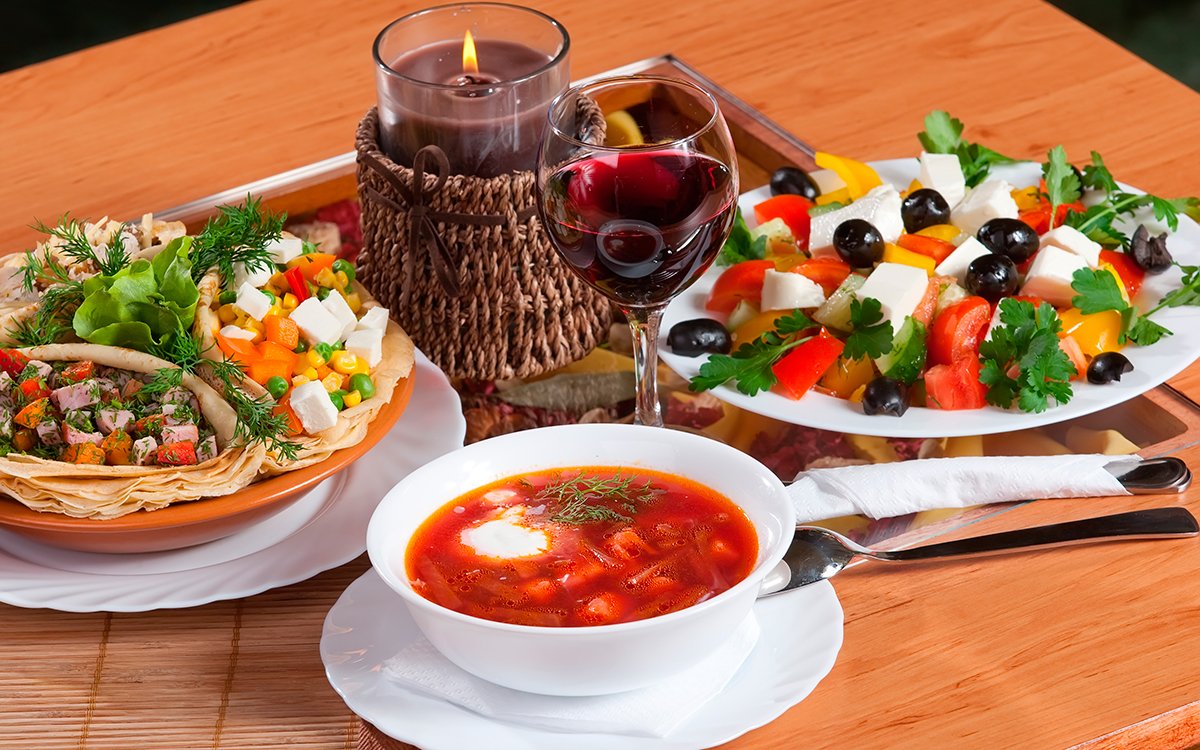 Смайлик облизывается