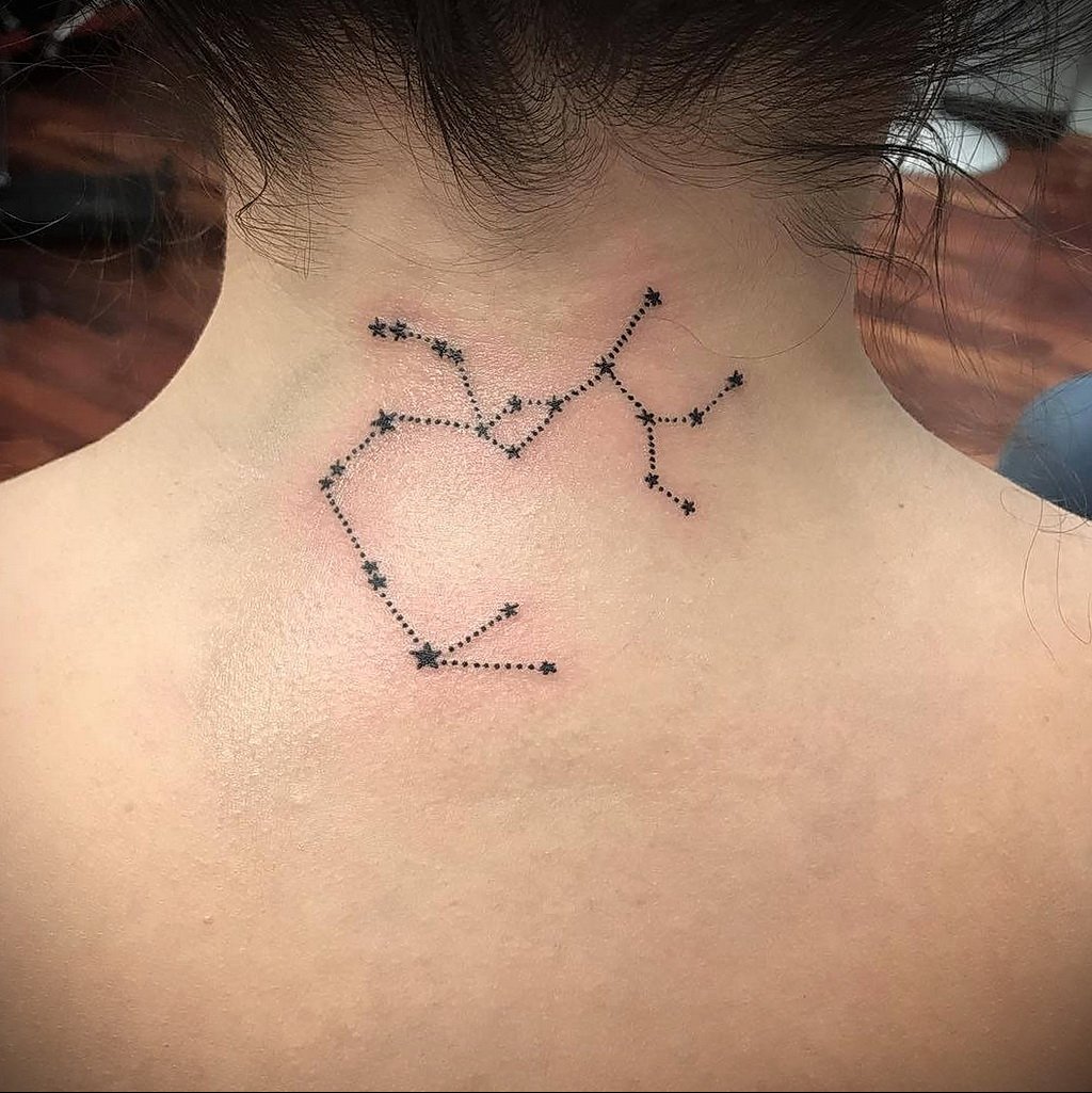 Созвездие стрельца тату