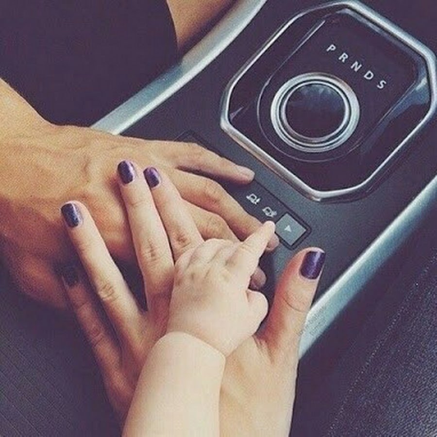 Рука в руке машина Instagram