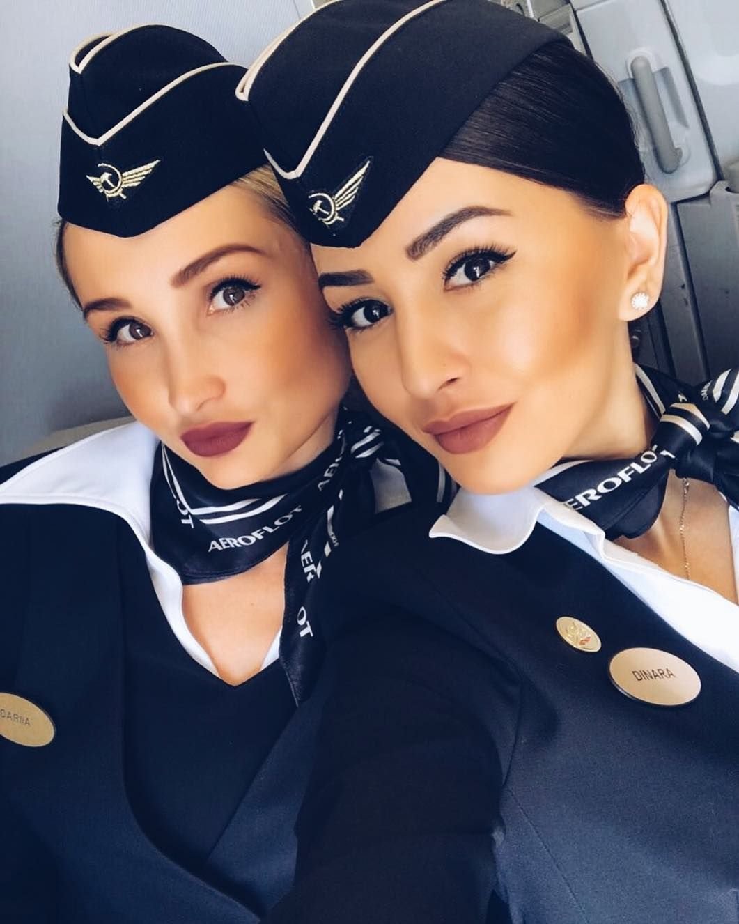 Прическа стюардессы