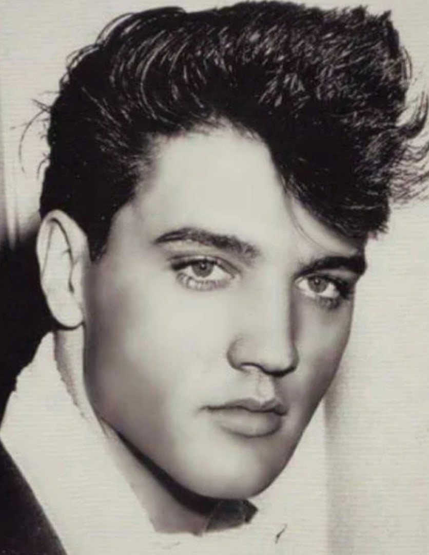 Элвис Пресли молодой