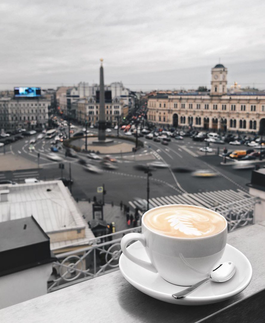 Санкт-Петербург утро Нева