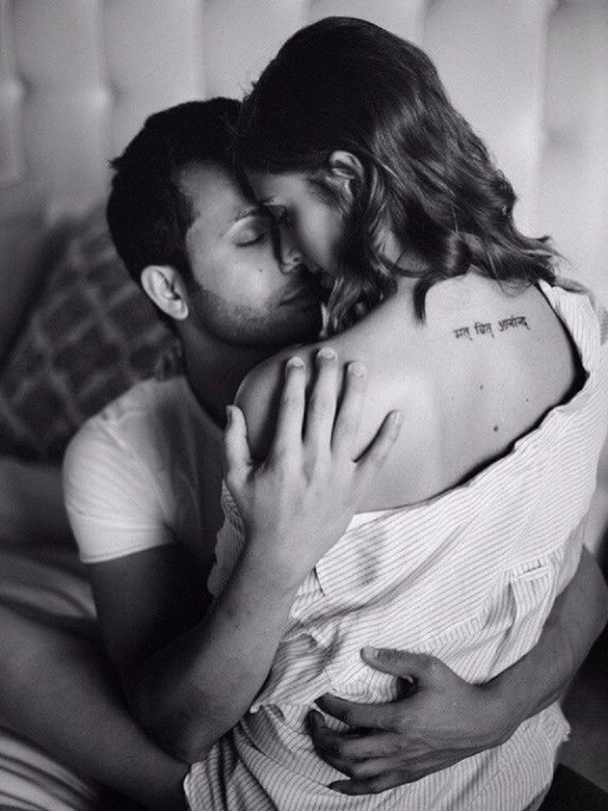 Объятия с любимым мужчиной