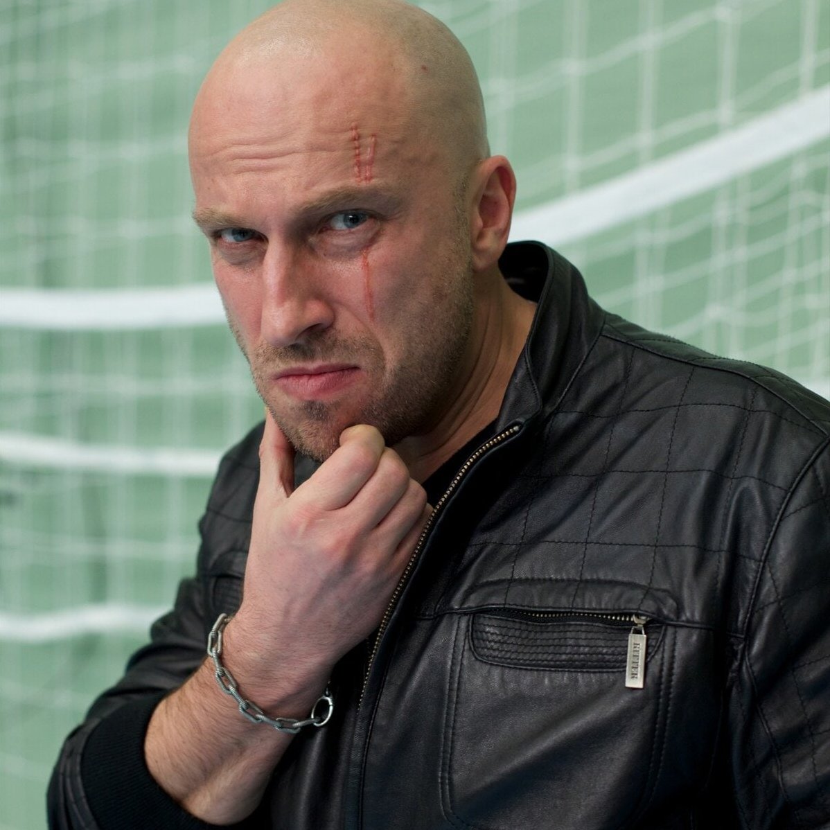 Декольте Нагиев