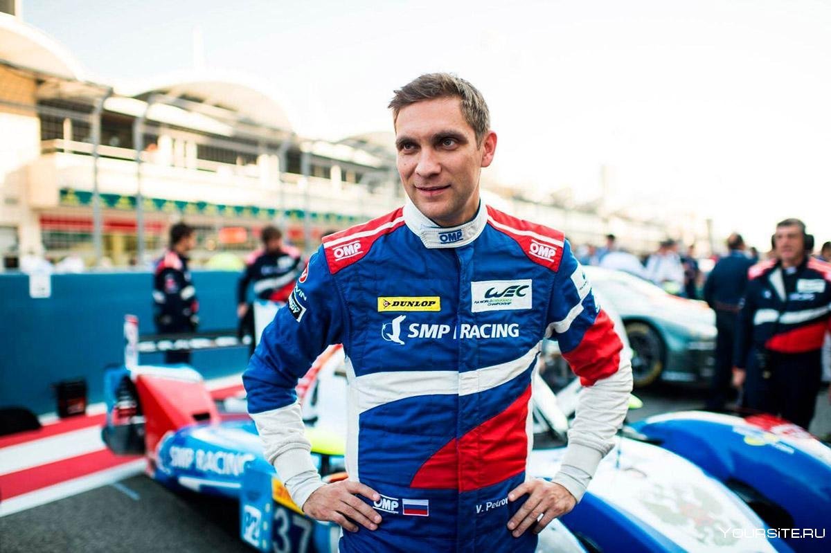 Олег Петриков гонщик