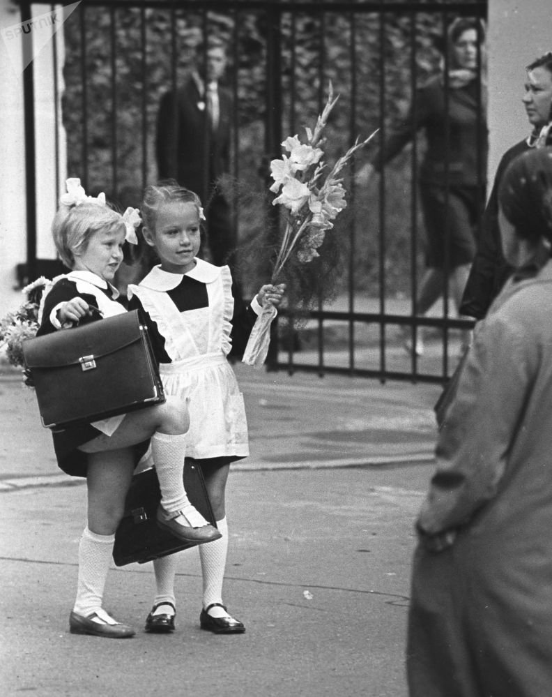 Советские стихи про школу