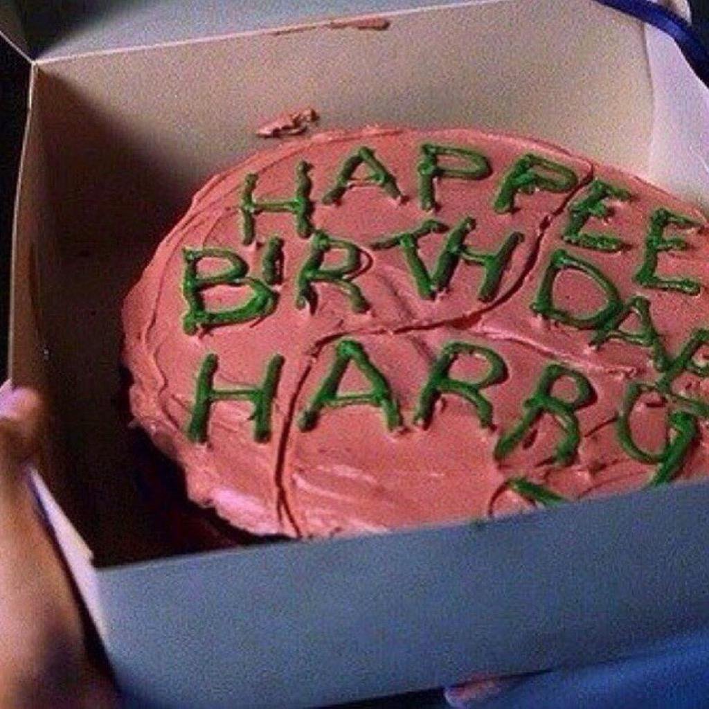 Гарри Поттер торт Хагрида