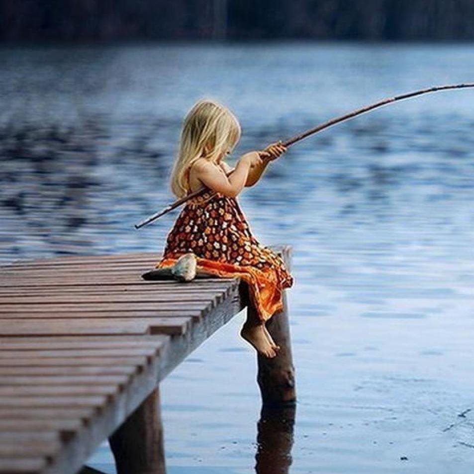 Девочки на рыбалке