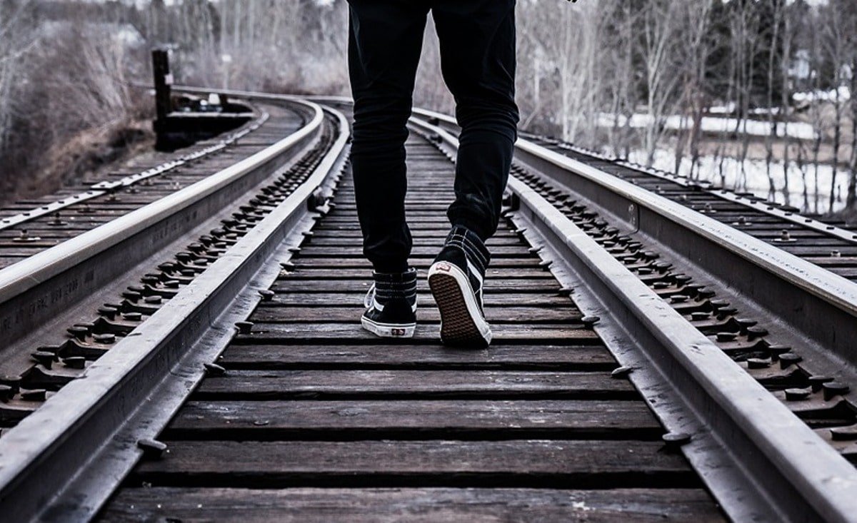 Уходящий поезд