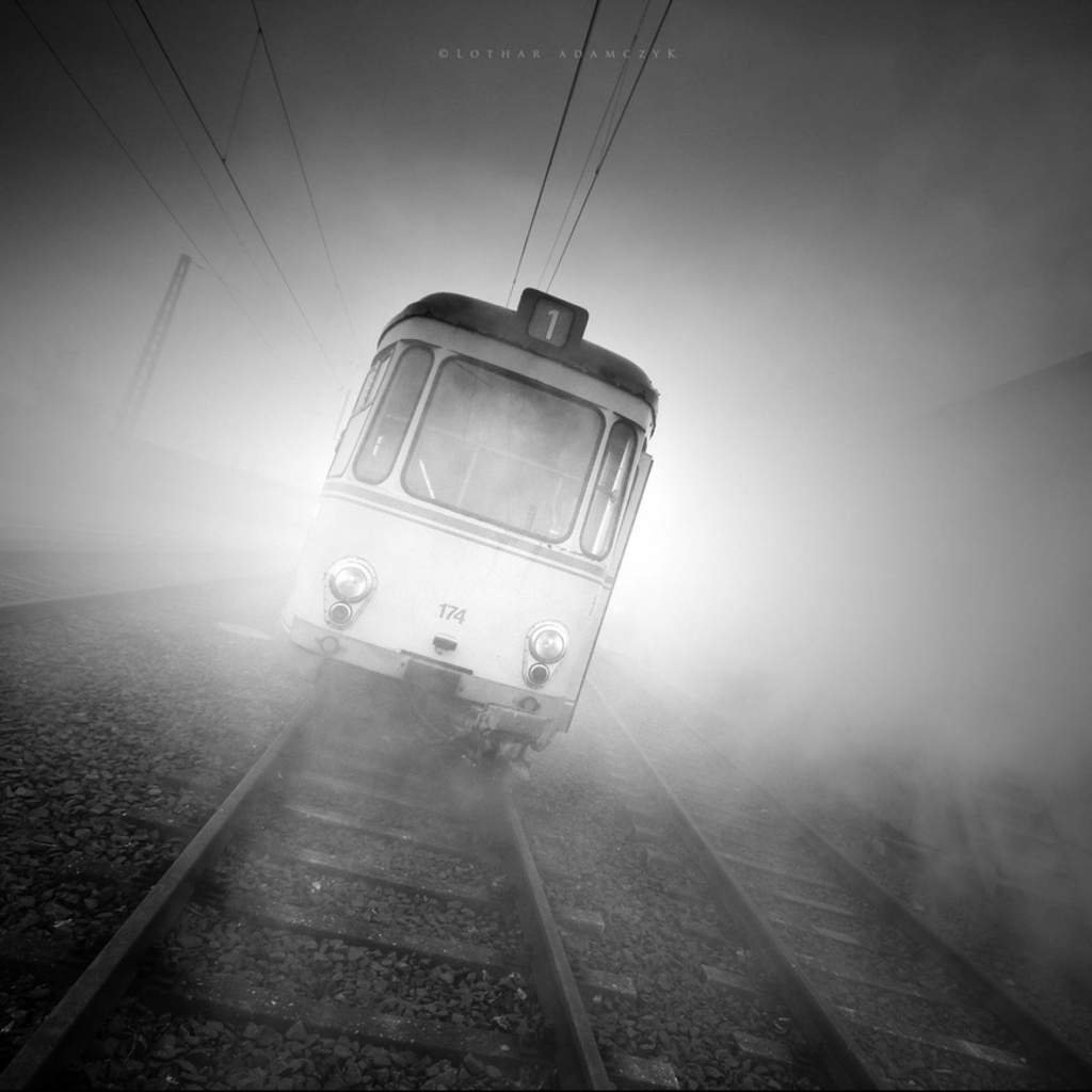 Прожектор поезда