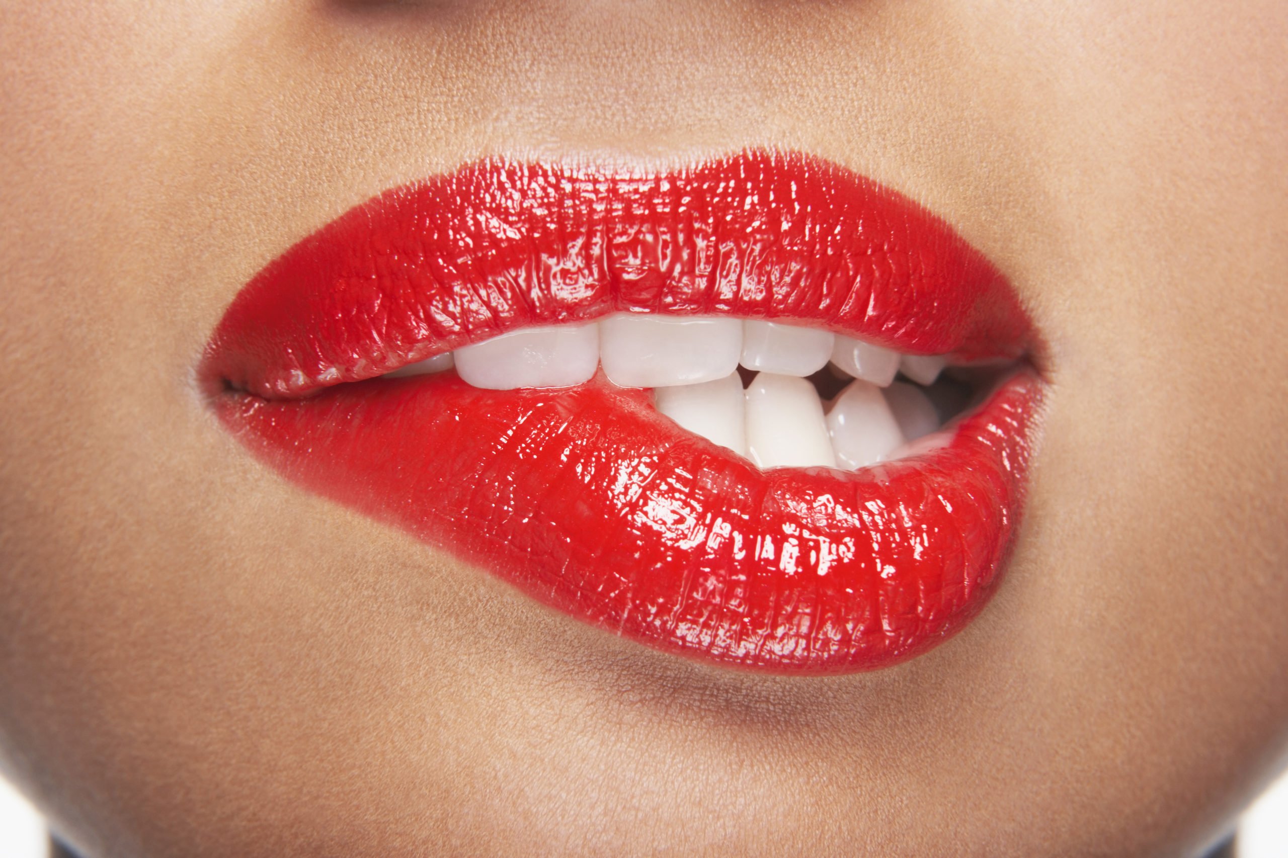 Сладкими губами. Красивые губы. Красные губы. Красивые губки. Соблазнительные губы.