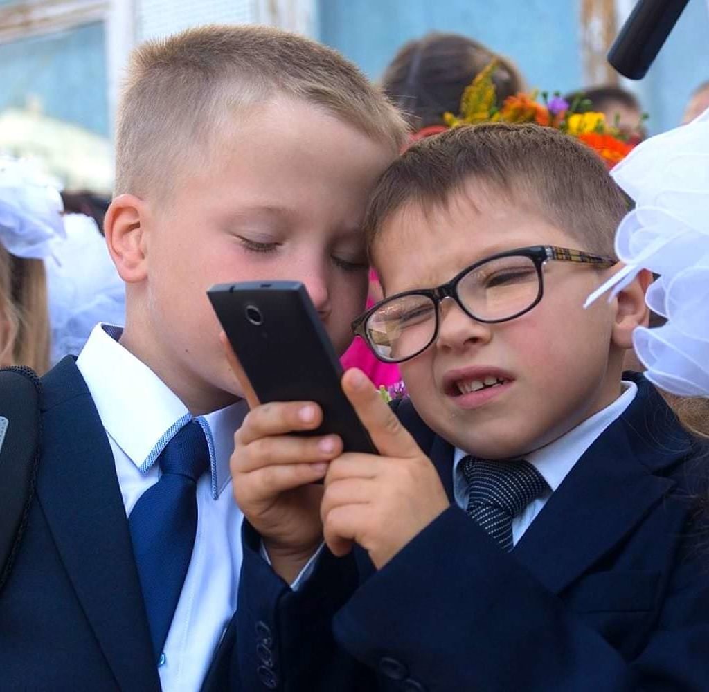 Школьники школьники