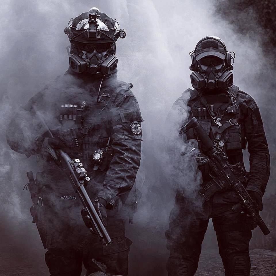 Спецназ Альфа в противогазе