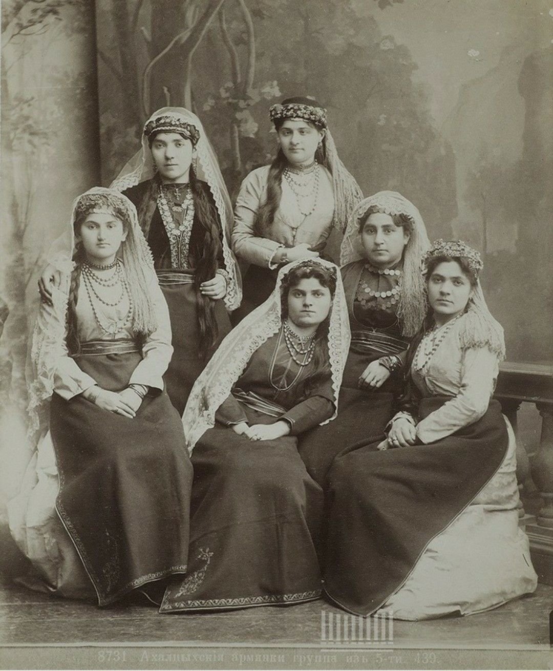 Горячие кавказцы