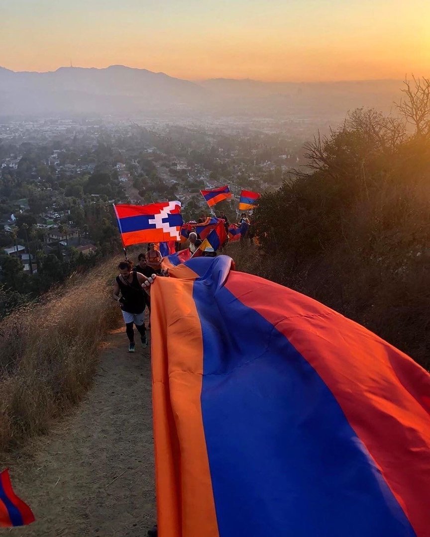 Армянский флаг