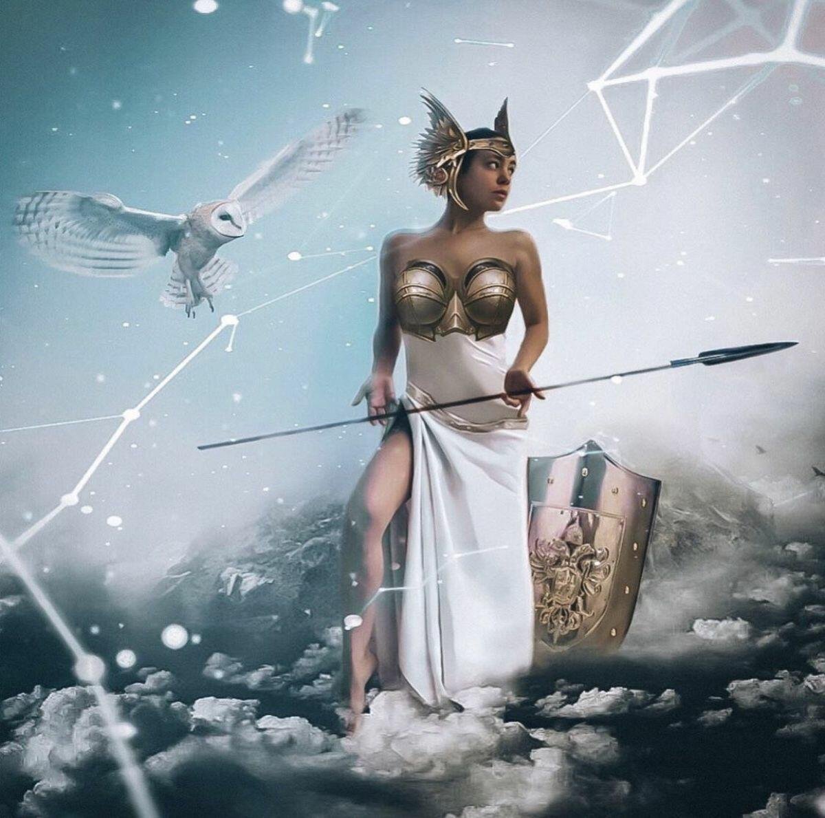 Афина богиня древней Греции