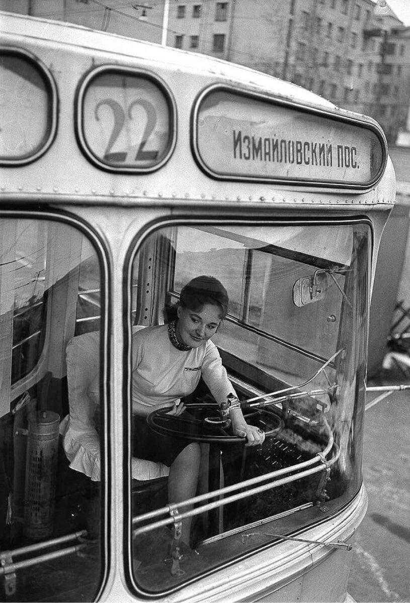 Водитель тролейбусассср