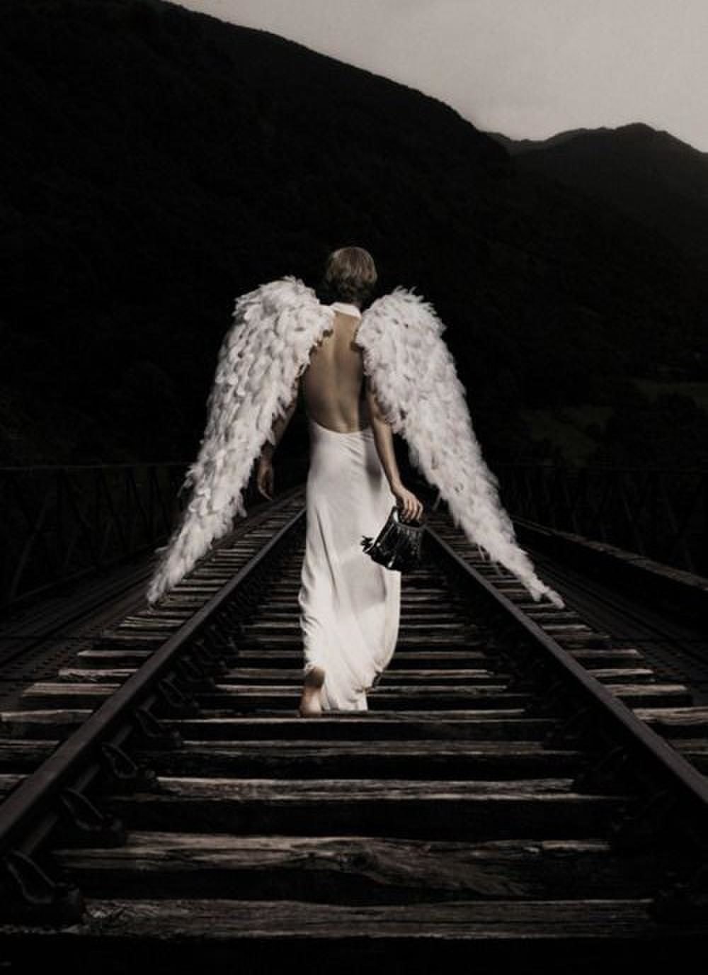 Уходящий ангел