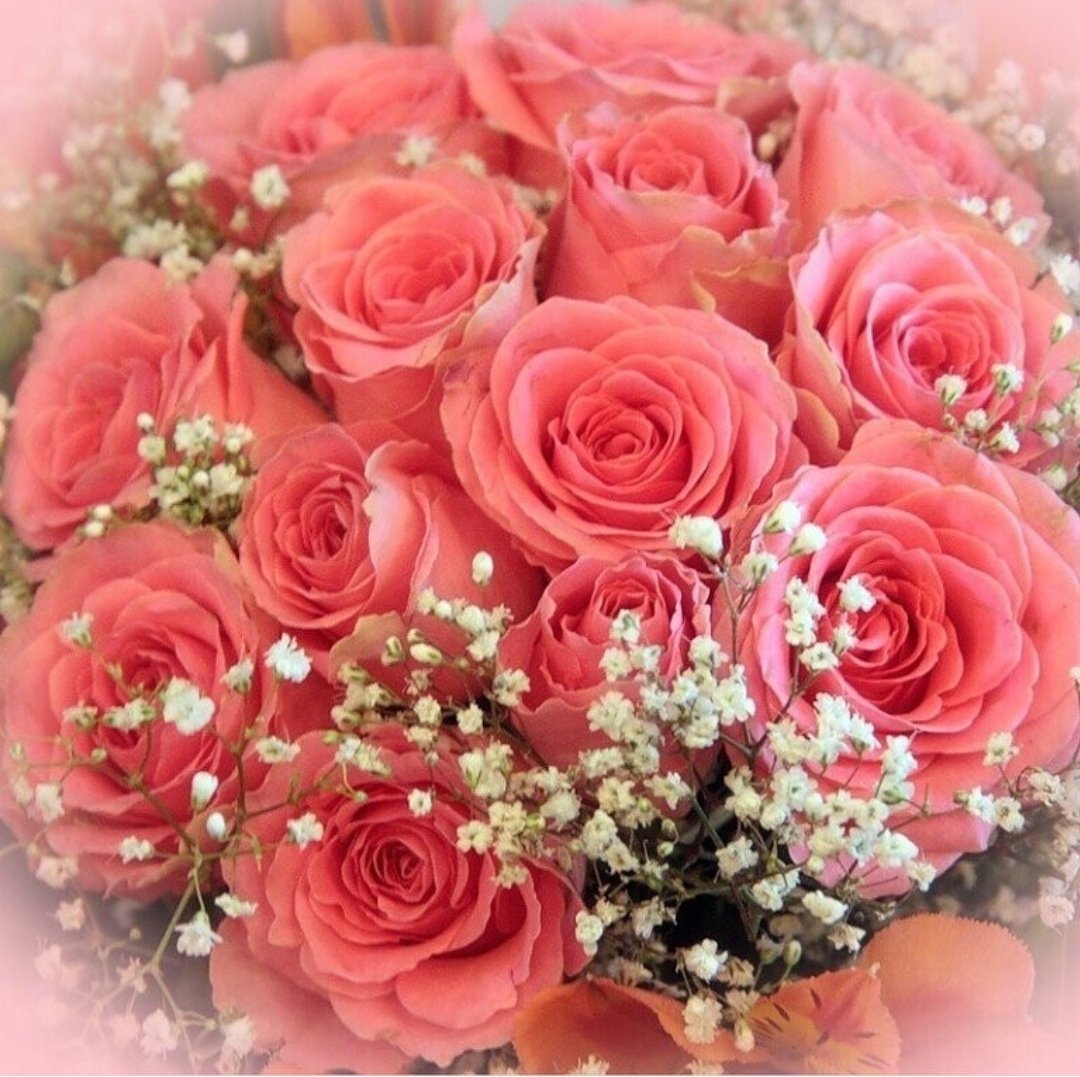 С днём рождения женщине стихи красивые