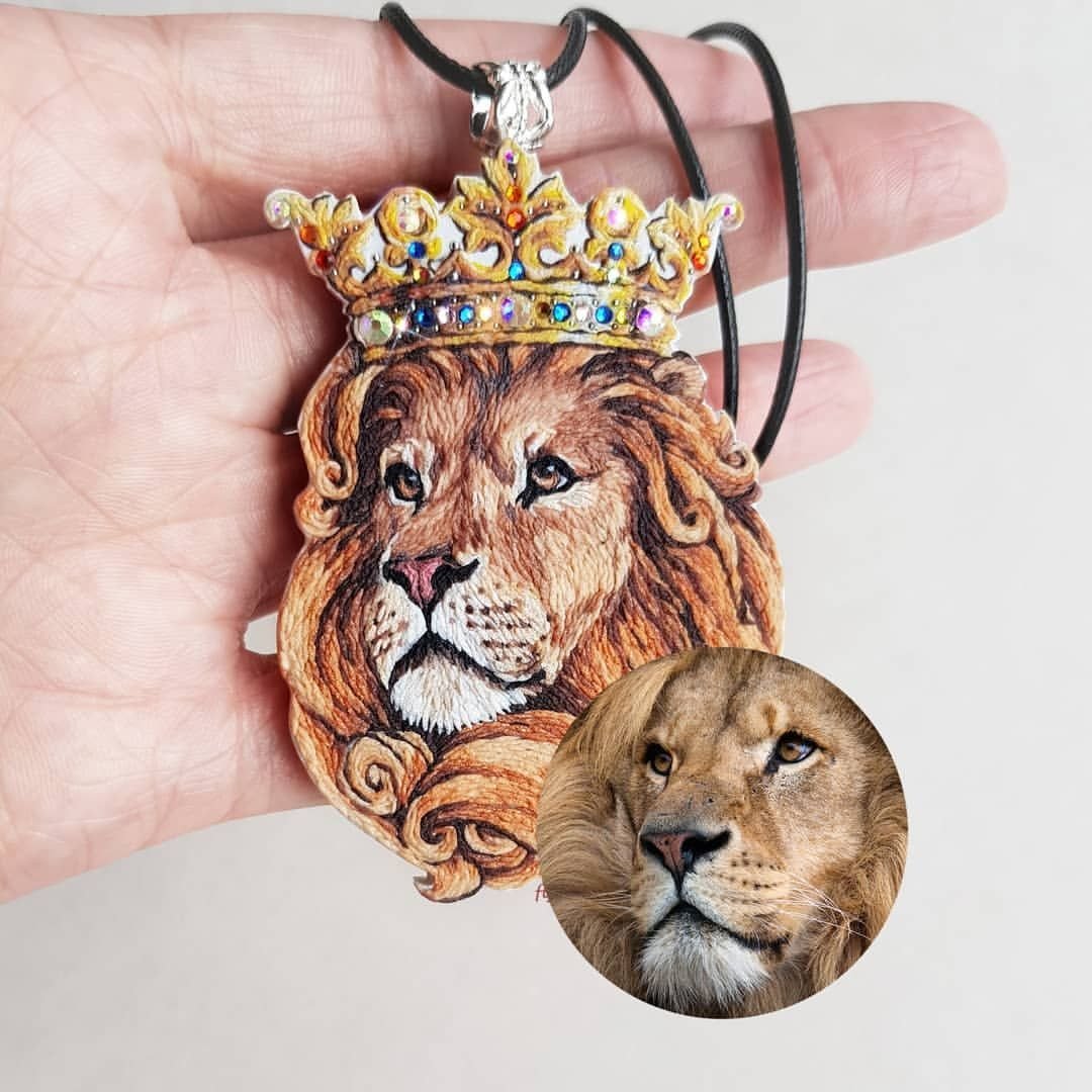 Лев украшения