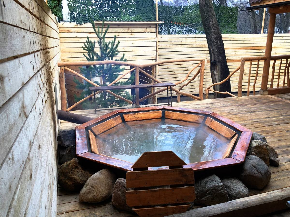 Банный комплекс Комаровка 17 дворик