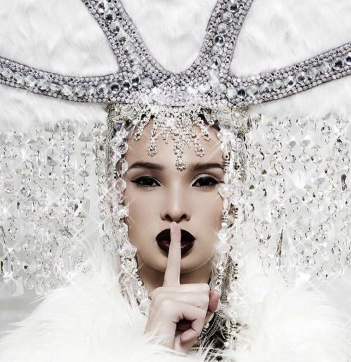 Снежная Королева» (э. Максенс