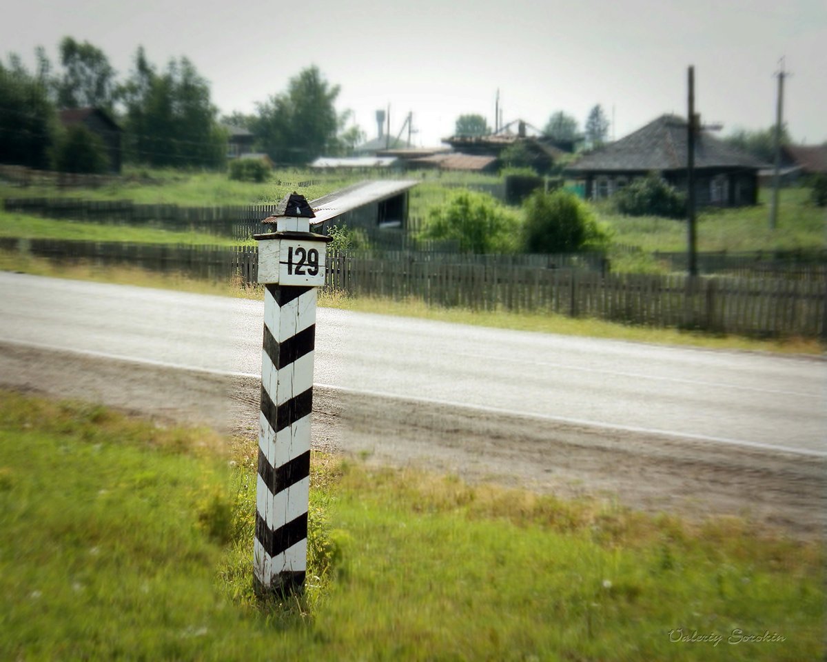Верстовой столб у Обуховского моста